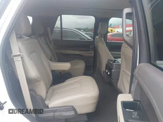 2019 Ford Expedition Limited z VIN 1FMJU1KT8KEA84883, wystawiony jako IAAI lot #42187759 z przebiegiem 85 744 mil mil oraz . Historia ofert i sprzedaży dostępna na DreamBid. Obrazek 8.
