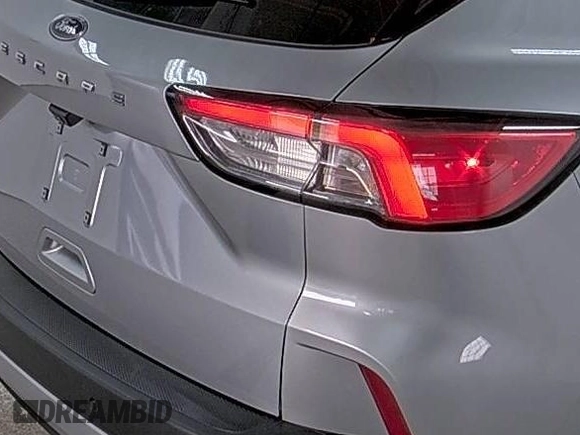 2022 Ford Escape SE z VIN 1FMCU0G61NUB33373, wystawiony jako IAAI lot #42791529 z przebiegiem 56 067 mil mil oraz . Historia ofert i sprzedaży dostępna na DreamBid. Obrazek 18.