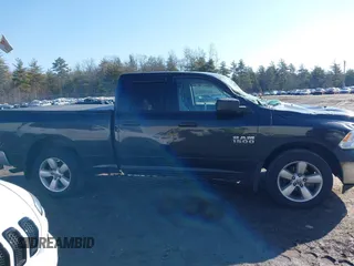 2015 Ram 1500 Express z VIN 1C6RR7FT4FS656410, wystawiony jako IAAI lot #41768601 z przebiegiem 190 044 mil mil oraz . Historia ofert i sprzedaży dostępna na DreamBid. Obrazek 13.