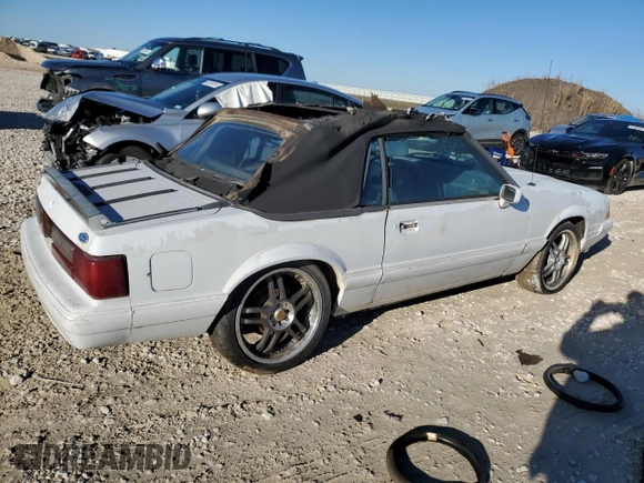 1993 Ford Mustang with VIN 1FACP44M8PF160430, listed as a Copart auction lot 88552995 with Not provided miles and Clean title. Bid and sale history available at DreamBid. Image 3.