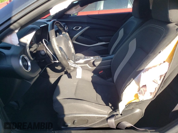 2017 Chevrolet Camaro 1LT z VIN 1G1FB1RS3H0102895, wystawiony jako Copart lot #57480575 z przebiegiem 82 766 mil mil oraz Szkoda całkowita • Salvage title. Historia ofert i sprzedaży dostępna na DreamBid. Obrazek 7.