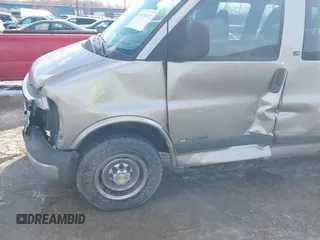 2002 Chevrolet Express with VIN 1GAGG25R121216538, listed as a IAAI auction lot 41573071 with 205,409 mi miles and . Bid and sale history available at carsss.com. Image 6.