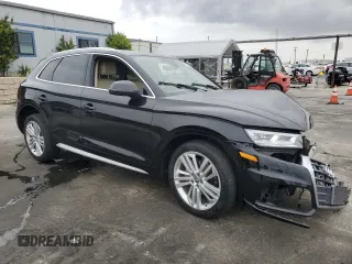 2018 Audi Q5 Premium Plus with VIN WA1BNAFY4J2151517, listed as a Copart auction lot 55902895 with 80,026 mi miles and Salvage title. Bid and sale history available at DreamBid. Image 4.