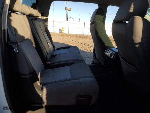 2016 Toyota Tundra 4WD Truck SR5 with VIN 5TFDW5F1XGX522519, listed as a Copart auction lot 47216595 with 203,017 mi miles and Salvage Title. Bid and sale history available at carsss.com. Image 10.
