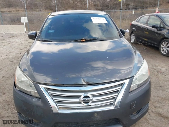 2014 Nissan Sentra SV with VIN 3N1AB7APXEY322020, listed as a IAAI auction lot 41898496 with 122,371 mi miles. Bid and sale history available at carsss.com. Image 6.