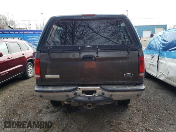 2006 Ford F-250 XL z VIN 1FTSW21Y76EA62434, wystawiony jako Copart lot #52322145 z przebiegiem Nie podano mil oraz Szkoda całkowita • Salvage title. Historia ofert i sprzedaży dostępna na DreamBid. Obrazek 6.