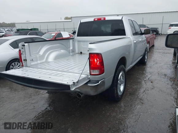2012 Ram 1500 Big Horn z VIN 1C6RD6GT3CS224300, wystawiony jako IAAI lot #40807733 z przebiegiem 145 495 mil mil oraz . Historia ofert i sprzedaży dostępna na DreamBid. Obrazek 4.
