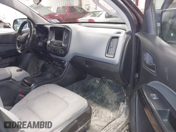 2020 Chevrolet Colorado 4WD Work Truck z VIN 1GCGTBEN2L1178464, wystawiony jako IAAI lot #42020876 z przebiegiem 111 698 mil mil oraz . Historia ofert i sprzedaży dostępna na DreamBid. Obrazek 5.