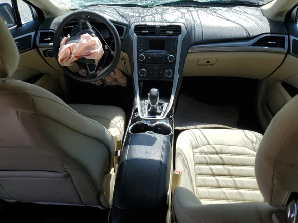 2014 Ford Fusion SE with VIN 3FA6P0H71ER349415, listed as a Copart auction lot 48517695 with 0 mi miles and Clean Title. Bid and sale history available at carsss.com. Image 8.