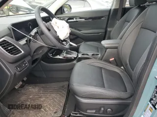 2025 Kia Seltos EX z VIN KNDERCAAXS7674526, wystawiony jako Copart lot #43906075 z przebiegiem 4430 mil mil oraz Szkody całkowita. Historia ofert i sprzedaży dostępna na DreamBid. Obrazek 7.