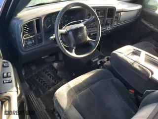2001 Chevrolet Silverado 1500 LT with VIN 1GCEC19T11Z180375, listed as a Copart auction lot 84170524 with 180,728 mi miles and Salvage Title. Bid and sale history available at carsss.com. Image 8.