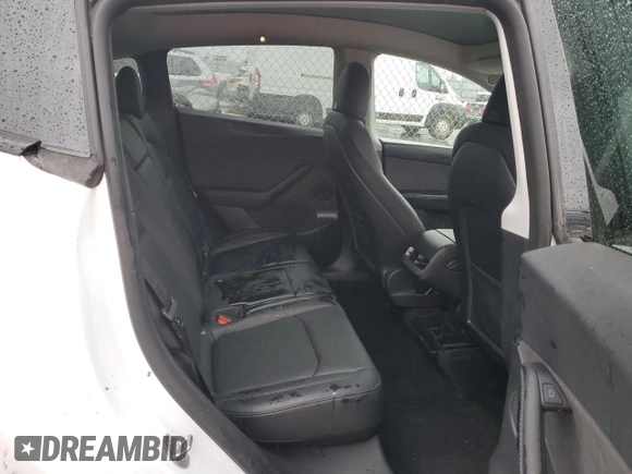 2022 Tesla Model Y Long Range with VIN 7SAYGDEE1NF491488, listed as a Copart auction lot 49266945 with 44,703 mi miles and Salvage Title. Bid and sale history available at carsss.com. Image 10.
