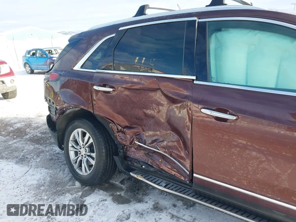 2022 Cadillac XT5 AWD Premium Luxury with VIN 1GYKNDRS9NZ128658, listed as a IAAI auction lot 41330193 with 34,361 mi miles and . Bid and sale history available at DreamBid. Image 6.