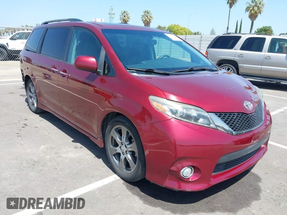 2017 Toyota Sienna SE with VIN 5TDXZ3DC6HS808999, listed as a IAAI auction lot 42111614 with 107,781 mi miles and . Bid and sale history available at DreamBid. Image 1.