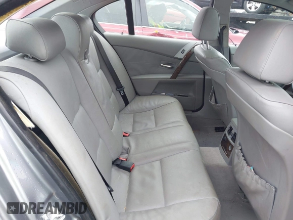 2005 BMW 5 Series 530i with VIN WBANA73585CR59264, listed as a IAAI auction lot 41567613 with Not Provided miles and . Bid and sale history available at carsss.com. Image 8.