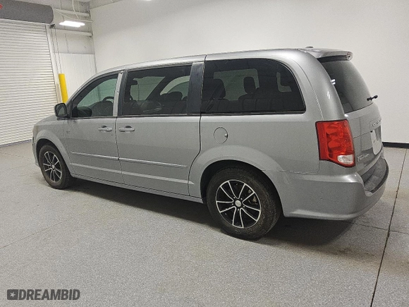 2016 Dodge Grand Caravan SXT with VIN 2C4RDGCG3GR225896, listed as a Copart auction lot 52829525 with 128,172 mi miles and Clean Title. Bid and sale history available at carsss.com. Image 2.
