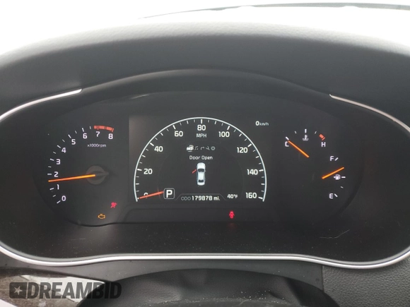 2014 Kia Cadenza Premium with VIN KNALN4D75E5125385, listed as a Copart auction lot 43601965 with 179,878 mi miles and Clean Title. Bid and sale history available at carsss.com. Image 9.
