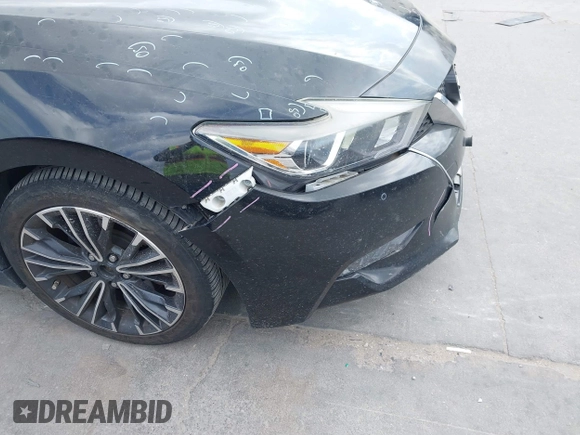 2017 Nissan Maxima SR z VIN 1N4AA6AP1HC405669, wystawiony jako IAAI lot #42157811 z przebiegiem 103 127 mil mil oraz . Historia ofert i sprzedaży dostępna na DreamBid. Obrazek 17.