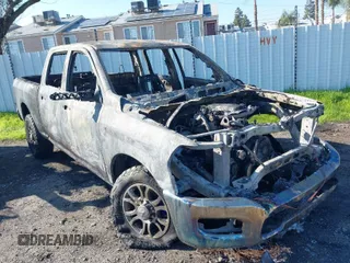 2022 Ram 2500 Tradesman with VIN 3C6UR5CL8NG125686, listed as a IAAI auction lot 41300024 with 1 mi miles. Bid and sale history available at carsss.com. Image 1.