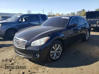 2012 Infiniti M37 with VIN JN1BY1AR2CM393309, listed as a Copart auction lot 76657634 with 109,375 mi miles and Salvage Title. Bid and sale history available at carsss.com. Image 1.