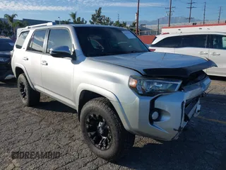 2015 Toyota 4Runner Limited with VIN JTEBU5JR6F5218586, listed as a IAAI auction lot 41594711 with 164,713 mi miles and . Bid and sale history available at carsss.com. Image 1.