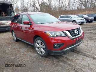 2019 Nissan Pathfinder S z VIN 5N1DR2MM0KC602622, wystawiony jako IAAI lot #38576100 z przebiegiem Nie podano mil oraz . Historia ofert i sprzedaży dostępna na DreamBid. Obrazek 1.