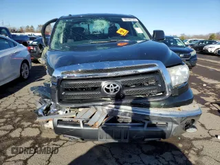 2013 Toyota Tundra z VIN 5TFUY5F12DX288608, wystawiony jako Copart lot #86147124 z przebiegiem Nie podano mil oraz Szkoda całkowita • Salvage title. Historia ofert i sprzedaży dostępna na DreamBid. Obrazek 5.