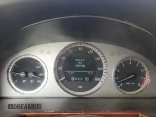 2011 Mercedes-Benz GLK 350 z VIN WDCGG5GB6BF583585, wystawiony jako Copart lot #56118995 z przebiegiem 100 785 mil mil oraz Szkoda całkowita • Salvage title. Historia ofert i sprzedaży dostępna na DreamBid. Obrazek 9.