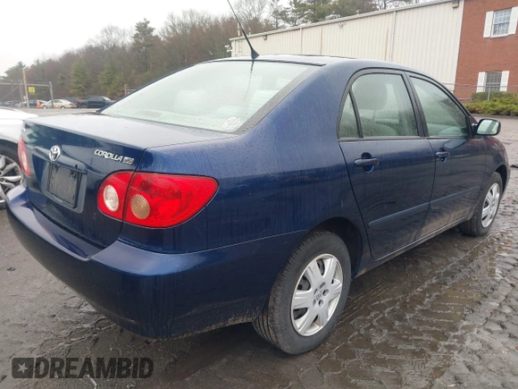 2007 Toyota Corolla CE with VIN JTDBR32E370102640, listed as a IAAI auction lot 41980922 with 199,825 mi miles. Bid and sale history available at carsss.com. Image 4.