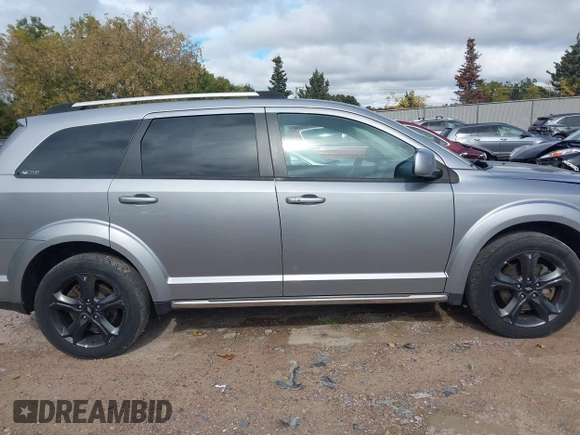 2018 Dodge Journey Crossroad with VIN 3C4PDDGG1JT430525, listed as a IAAI auction lot 40587131 with 108,564 mi miles. Bid and sale history available at carsss.com. Image 14.