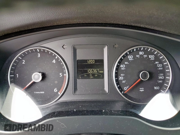 2014 Volkswagen Jetta TDI w/Premium with VIN 3VWLL7AJ9EM267112, listed as a Copart auction lot 58163545 with 106,367 mi miles and Clean title. Bid and sale history available at DreamBid. Image 9.