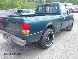 1995 Ford Ranger Splash z VIN 1FTCR10A8SUC20905, wystawiony jako IAAI lot #42058567 z przebiegiem 125 675 mil mil oraz . Historia ofert i sprzedaży dostępna na DreamBid. Obrazek 4.