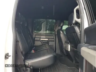 2021 Ford F-250 XL with VIN 1FT8W2BTXMEC41464, listed as a Copart auction lot 61588905 with 131,973 mi miles and Salvage title. Bid and sale history available at DreamBid. Image 10.