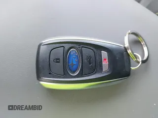 2025 Subaru Outback Onyx z VIN 4S4BTALC0S3195820, wystawiony jako IAAI lot #42088122 z przebiegiem 2153 mil mil oraz . Historia ofert i sprzedaży dostępna na DreamBid. Obrazek 11.