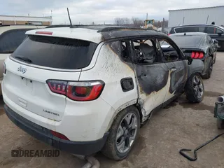 2020 Jeep Compass Limited z VIN 3C4NJCCB8LT126227, wystawiony jako IAAI lot #41112889 z przebiegiem Nie podano mil oraz . Historia ofert i sprzedaży dostępna na DreamBid. Obrazek 4.