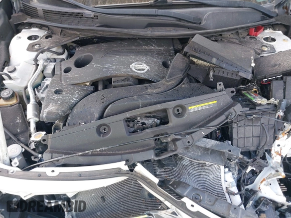 2014 Nissan Altima 2.5 S with VIN 1N4AL3AP1EC113007, listed as a IAAI auction lot 41885777 with 92,941 mi miles. Bid and sale history available at carsss.com. Image 10.