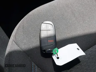 2024 Jeep Compass Sport с VIN 3C4NJDANXRT166403, выставлен на аукционе IAAI как лот 42248305 с пробегом 20 907 миль миль и . История ставок и продаж доступна на DreamBid. Изображение 11.