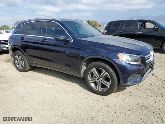 2017 Mercedes-Benz GLC with VIN WDC0G4JB6HF279198, listed as a Copart auction lot 43624795 with 147,196 mi miles and Clean Title. Bid and sale history available at carsss.com. Image 4.