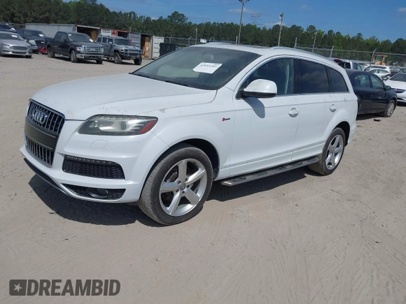 2013 Audi Q7 S line Prestige z VIN WA1DGAFE4DD005118, wystawiony jako IAAI lot #42093205 z przebiegiem 102 409 mil mil oraz . Historia ofert i sprzedaży dostępna na DreamBid. Obrazek 18.