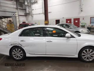 2012 Toyota Avalon with VIN 4T1BK3DB0CU457805, listed as a IAAI auction lot 41920027 with 120,840 mi miles. Bid and sale history available at carsss.com. Image 13.