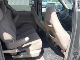 2002 Ford Windstar LX z VIN 2FMZA51482BB91361, wystawiony jako IAAI lot #42228064 z przebiegiem 153 162 mil mil oraz . Historia ofert i sprzedaży dostępna na DreamBid. Obrazek 8.