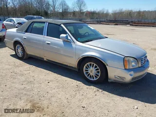 2005 Cadillac DeVille with VIN 1G6KD54Y65U225665, listed as a IAAI auction lot 41827602 with 61,161 mi miles. Bid and sale history available at carsss.com. Image 1.