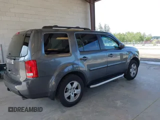 2011 Honda Pilot EX-L with VIN 5FNYF4H56BB503089, listed as a IAAI auction lot 42127543 with 144,227 mi miles. Bid and sale history available at carsss.com. Image 4.