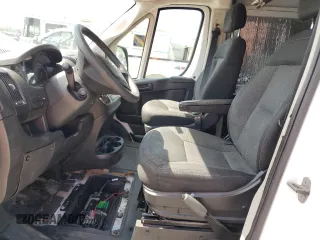 2018 Ram ProMaster Cargo with VIN 3C6URVJG8JE114621, listed as a Copart auction lot 55064445 with Not Provided miles and Clean Title. Bid and sale history available at DreamBid. Image 8.