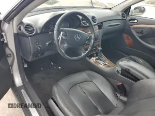 2004 Mercedes-Benz CLK Cabriolet 3.2L with VIN WDBTK65G94T017124, listed as a Copart auction lot 82833254 with 232,402 mi miles and Salvage Title. Bid and sale history available at carsss.com. Image 8.