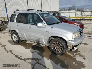 2005 Suzuki Grand Vitara LX with VIN JS3TD62V054100694, listed as a Copart auction lot 44498725 with 171,218 mi miles and Non Repairable. Bid and sale history available at carsss.com. Image 4.
