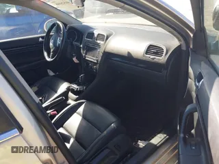 2013 Volkswagen Jetta TDI w/Sunroof & Nav z VIN 3VWPL7AJ0DM607263, wystawiony jako IAAI lot #40528888 z przebiegiem 117 814 mil mil oraz . Historia ofert i sprzedaży dostępna na DreamBid. Obrazek 5.