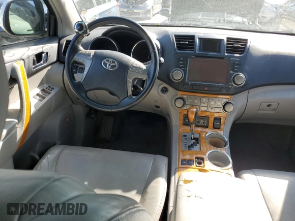 2009 Toyota Highlander Limited with VIN JTEEW44A292030600, listed as a Copart auction lot 56740284 with Not provided miles and Salvage title. Bid and sale history available at DreamBid. Image 8.
