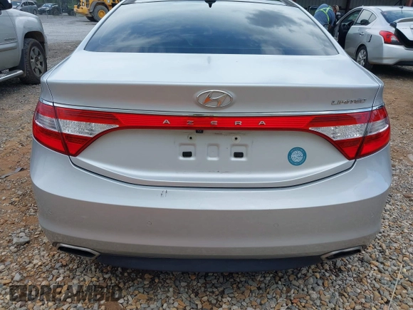 2017 Hyundai Azera Limited with VIN KMHFH4JG0HA581720, listed as a IAAI auction lot 42456573 with 137,317 mi miles and . Bid and sale history available at DreamBid. Image 16.