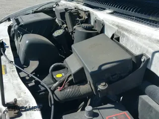 2002 Chevrolet Astro z VIN 1GNEL19X22B120237, wystawiony jako IAAI lot #42667153 z przebiegiem 181 033 mil mil oraz . Historia ofert i sprzedaży dostępna na DreamBid. Obrazek 19.